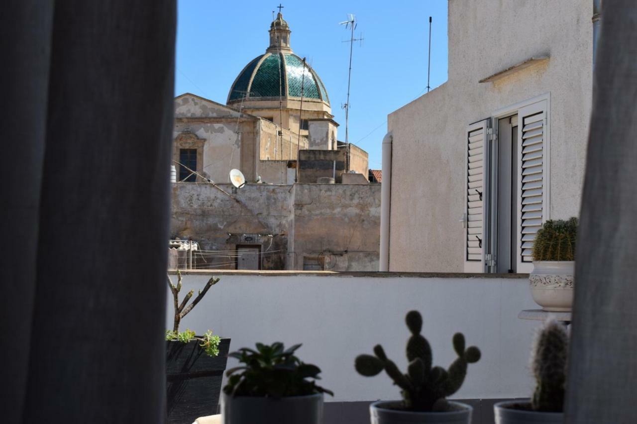 Loft 'Le Vie Del Centro' Hotel Marsala Exterior foto