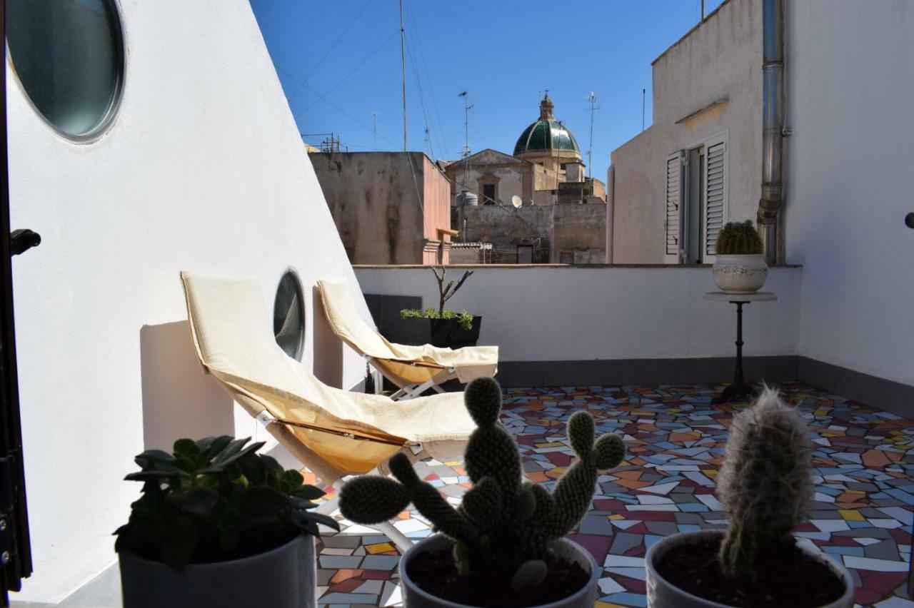 Loft 'Le Vie Del Centro' Hotel Marsala Exterior foto